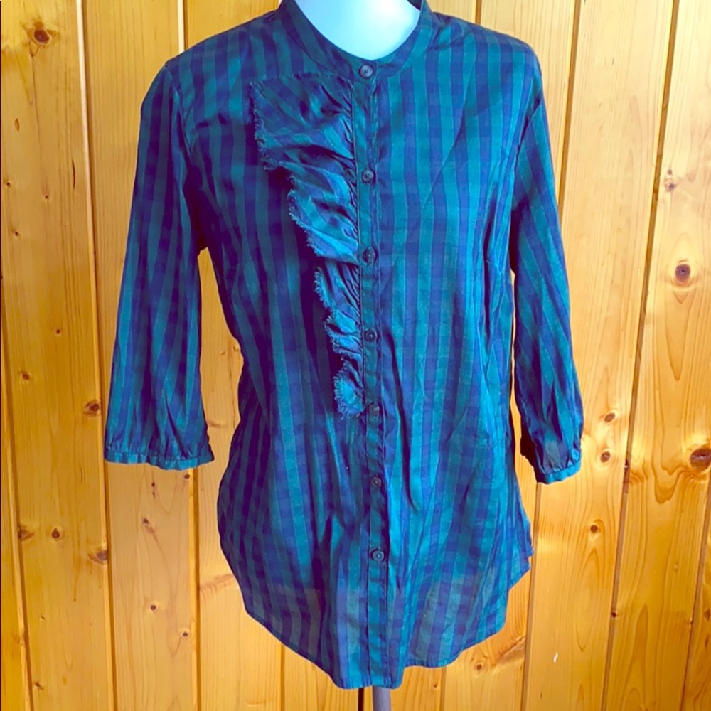 LAST CHANCE Converse green and blue checkered top